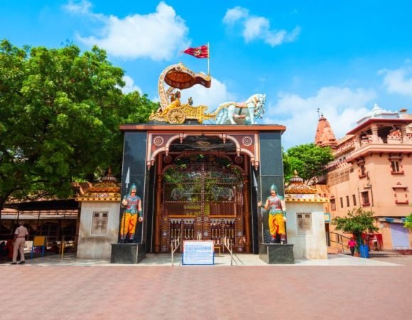 Golden Triangle Tour With Mathura and Virdavan